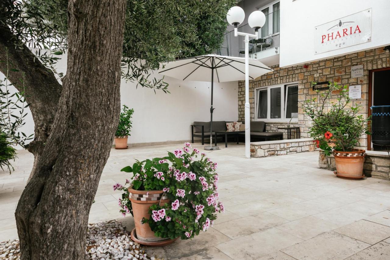 Pharia Hotel And Apartments - By The Beach Hvar Town Exterior photo